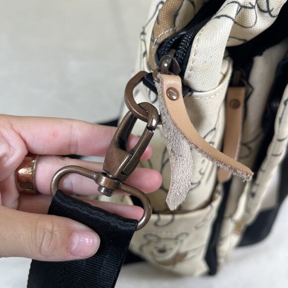 Petunia Pickle Bottom x Disney - Boxy Backpack Winnie the Pooh Benefits Charity - Picture 8 of 16